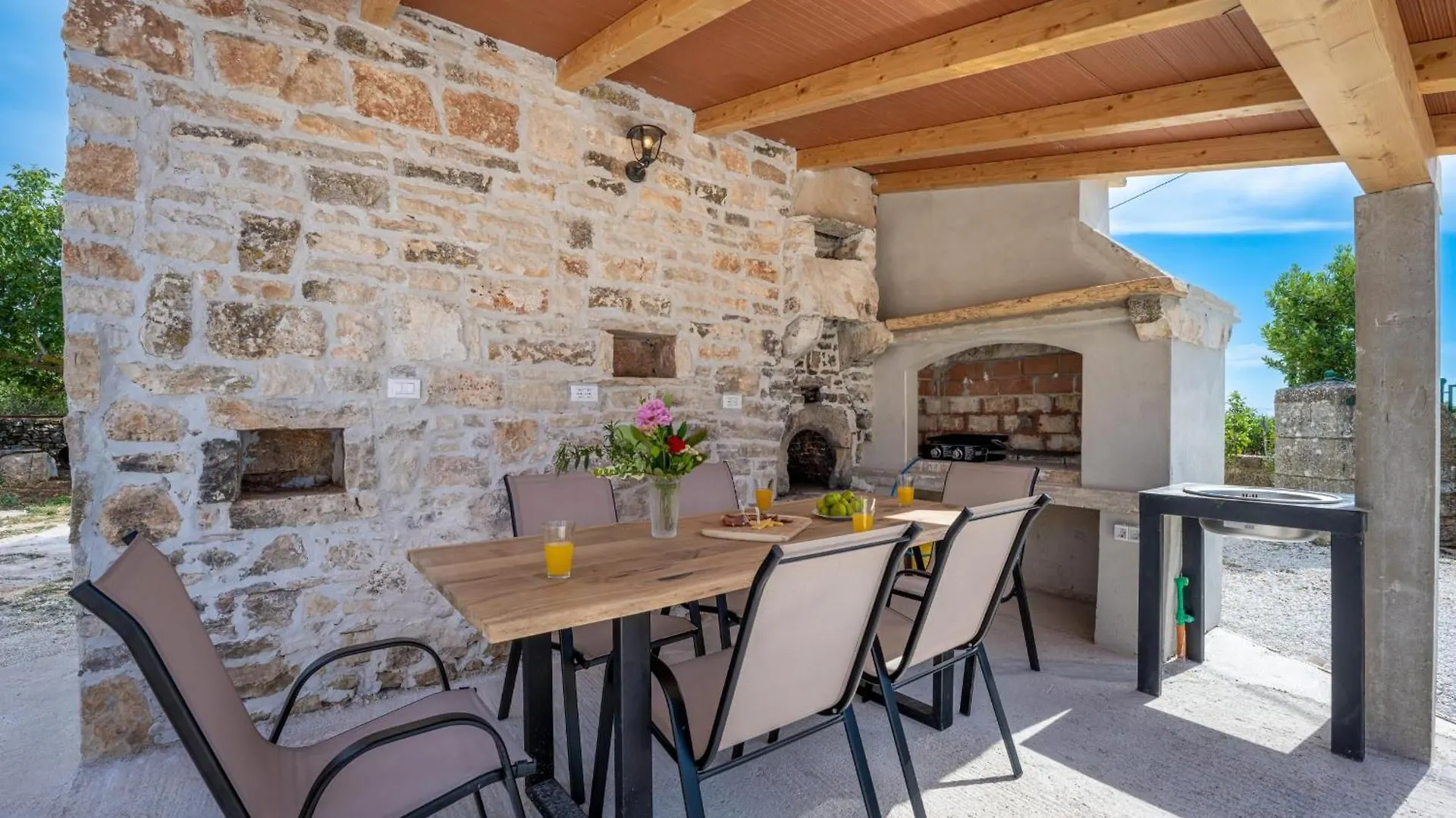 Holiday home Ferienhaus Balarini Mednjan