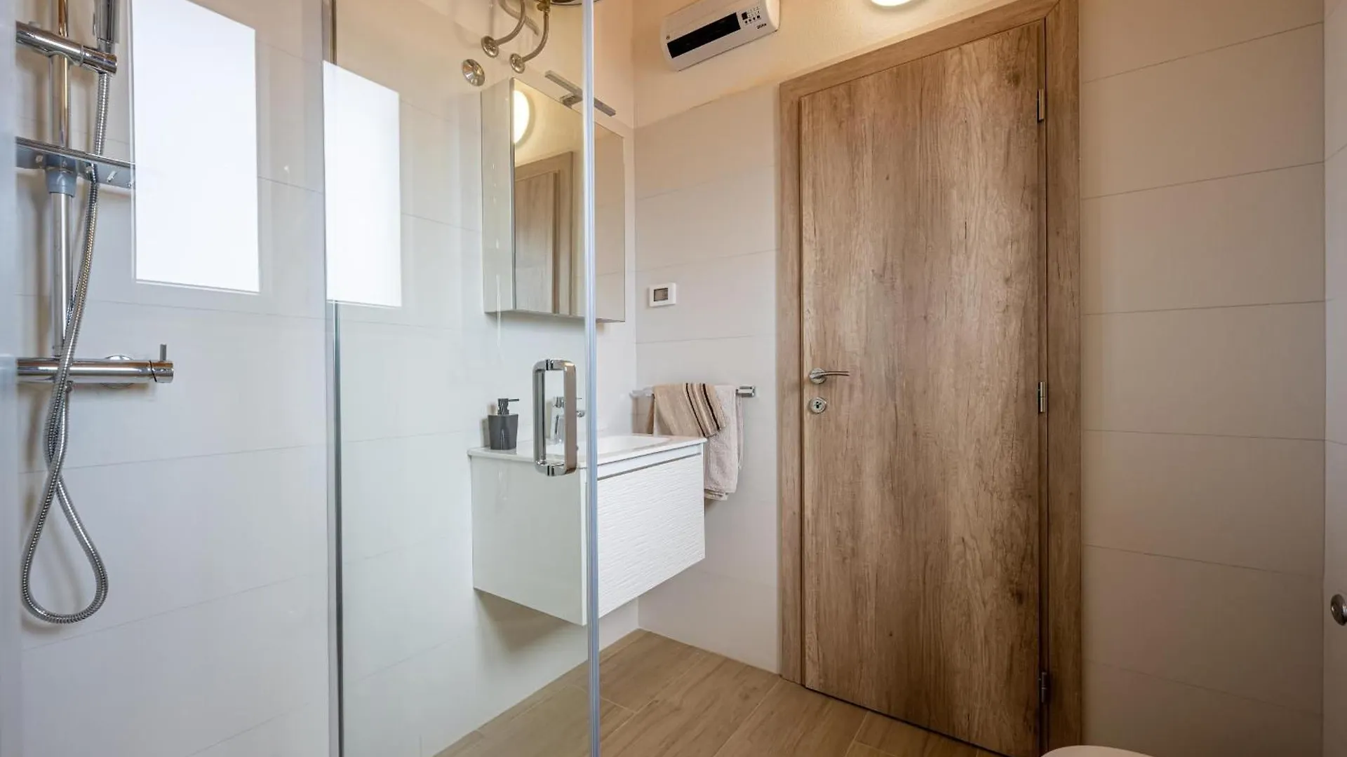 Holiday home Ferienhaus Balarini Mednjan